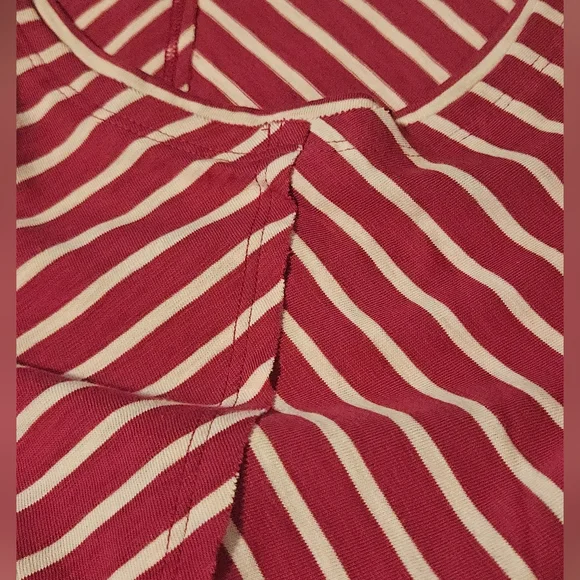 Soft Surroundings Fushia Striped Short Sleeve Tee Size Medium - Picture 9 of 14